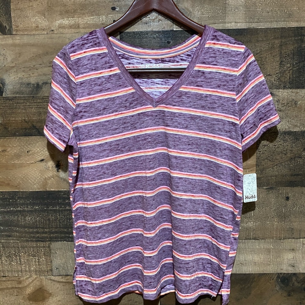 Mudd Medium NWT Stripe V Basic Tee